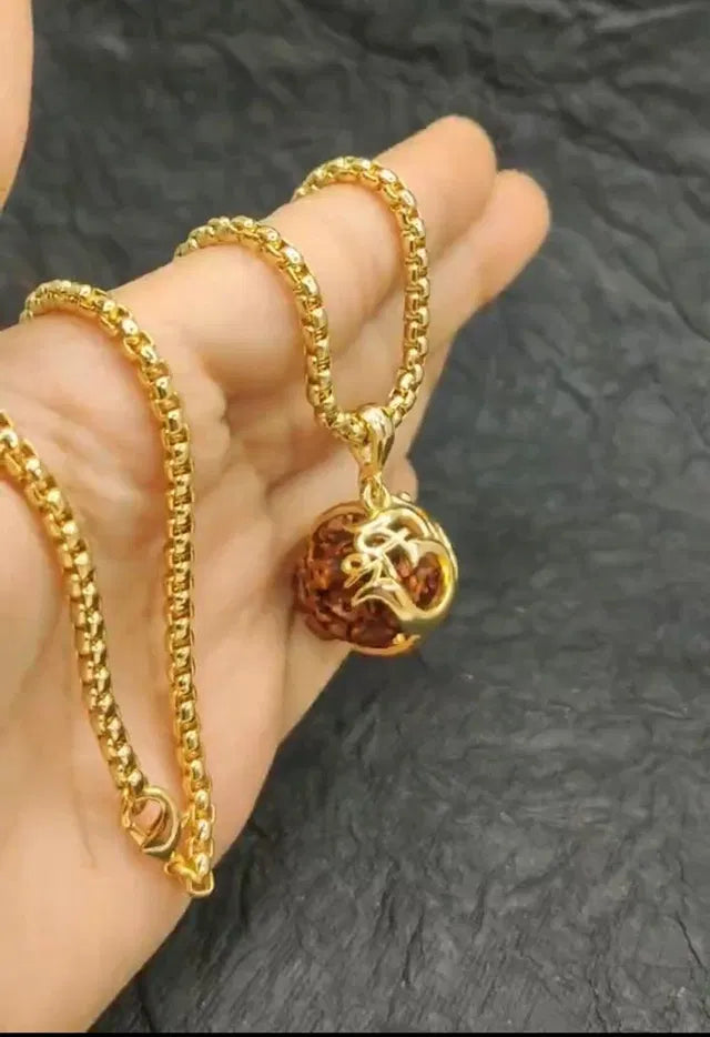 ShivAura™ Rudraksha Pendant – Divine Protection and Inner Peace